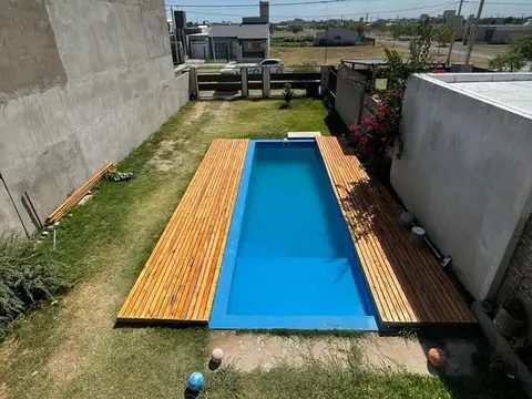 Casa en Venta con 1 cochera