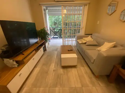 Departamento  en Venta en Ciudad Jardin, Tres de Febrero, G.B.A. Zona Oeste