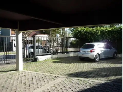 Departamento en Alquiler en Pilar, $ 800.000