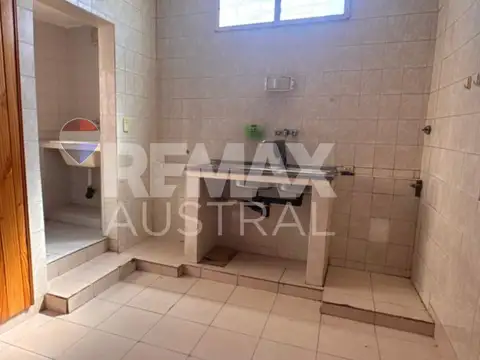 CASA 2 DORMITORIOS KM 3 MOSCONI APTA CRÉDITO