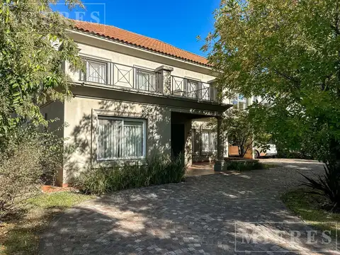 Casa en Venta de 6 dormitorios