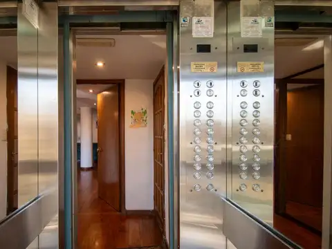 Departamento en Venta con 1 cocheras