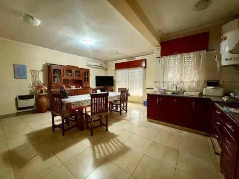 Casa en Venta en Granadero Baigorria, USD 90.000
