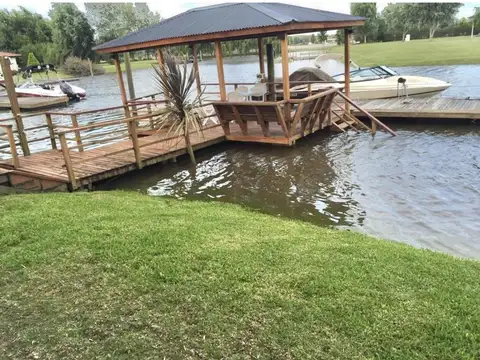 Casa en Venta en Isla Del Este, USD 210.000