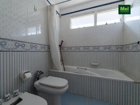Departamento en Venta con 2 cocheras