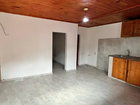 Calle Miguel Delfino 1090