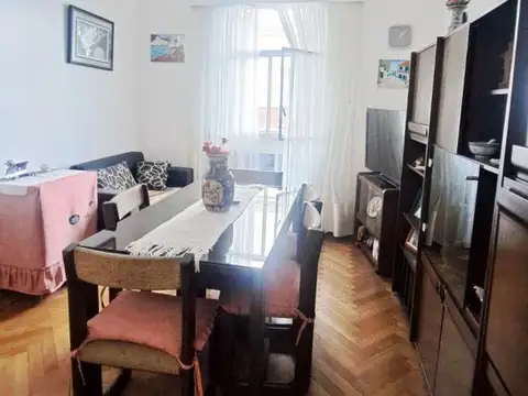 Departamento - Alquiler - Argentina, Capital Federal - Piedras 810