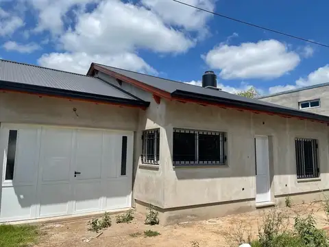 24 bis y 117 hermosa casa a estrenar