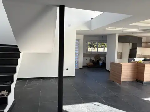Casa en Venta en Santa Inés, USD 280.000