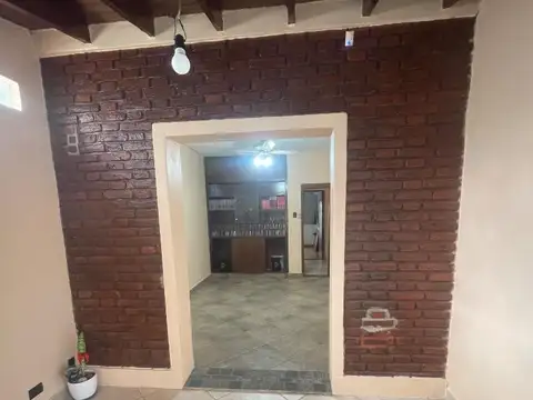 CASA EN VENTA EN MERLO NORTE