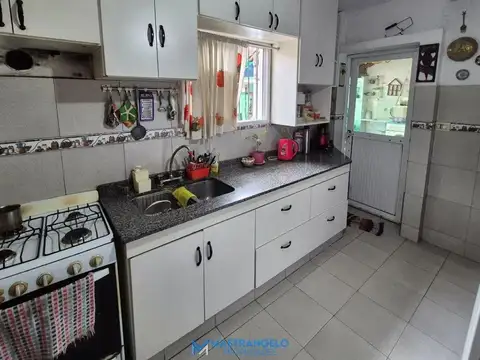 Casa en venta de 4 dormitorios en Villa de Mayo