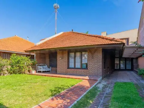 Casa en Venta en Parque Luro, USD 212.000
