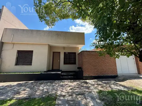 Casa de 3 ambientes en venta en Wilde