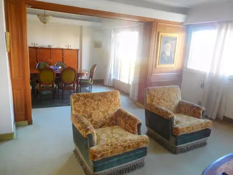 Departamento 4 ambientes con 2 baños