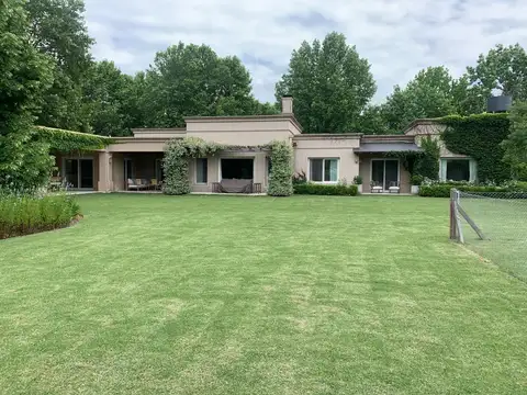 Casa en venta en Centauros zona Polo, Pilar chico - URDAPILLETA PROPIEDADES