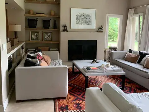 Casa en Centauros en venta con 3 cuartos - Urdapilleta Propiedades