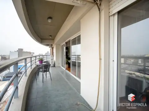 Departamento 5 ambientes con 4 baños