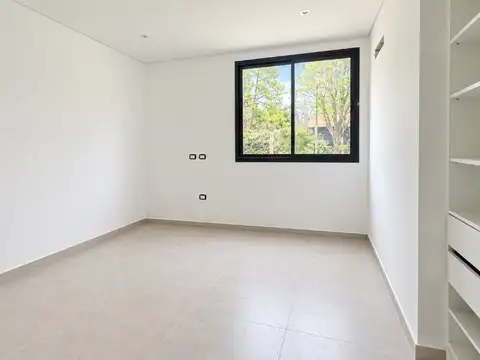 CASA EN VENTA EN SANTA LUCIA - PILAR DEL ESTE