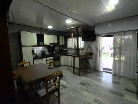 Casa en venta 5 ambientes Ramos Mejia