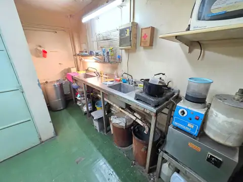 VENTA 2 DEPARTAMENTOS AL PRECIO DE UNO. NO ES APTO VIVIENDA.