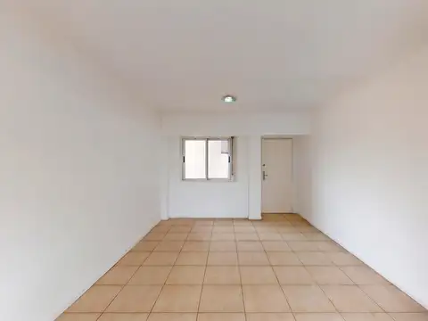 Departamento en Alquiler en Morón, $ 700.000