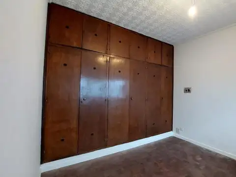 Casa en Alquiler al Oeste