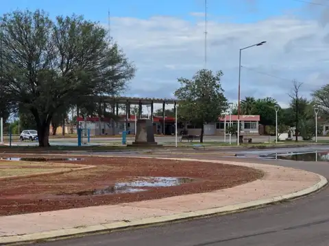 Hotel en Venta en Patquia, USD 400.000