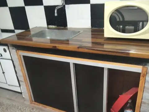 Salto Grande, casa quinta, campo de 11 ha, 9 productivas.