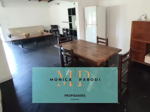 CASA QUINTA EN ALQUILER EN FRANCISCO ÁLVAREZ CON PISCINA