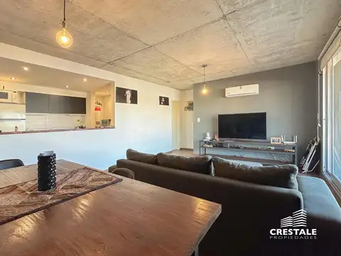 Venta departamento 1 dormitorio fisherton con cochera