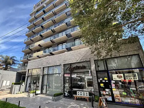 Local en Alquiler en Remedios De Escalada, $ 650.000