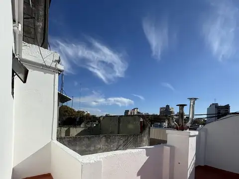 Depto Tipo Casa en Venta de 2 ambientes
