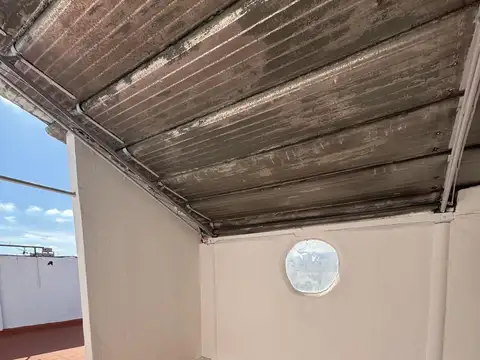 VENTA PH 2 AMBIENTES ESCRITORIO Y TERRAZA PROPIA APTO CREDITO EN VILLA GRAL MITRE