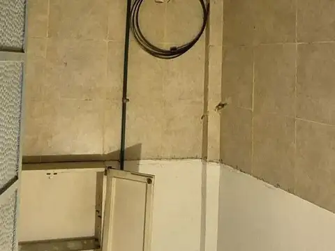 Galpon en Venta 10  mts Fondo