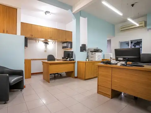 Departamento 2 ambientes con balcon en Monserrat
