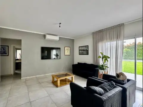 Casa en Alquiler Temporal en San Matias, USD 4.300