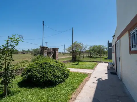 Venta Casa 3 dorm, pileta y parque en Caima