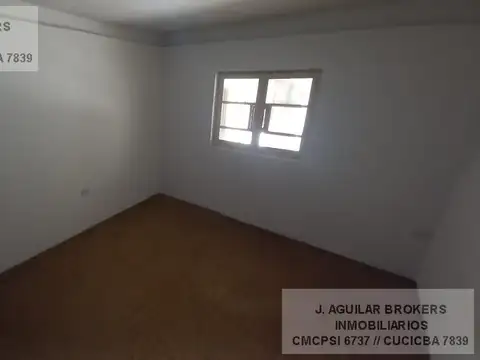 VENTA CASA 4 AMBIENTES SAN MIGUEL