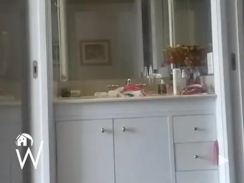 Vendo o permuto casa en dos pisos