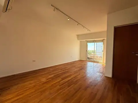Departamento en Venta en Villa Ballester, USD 120.000