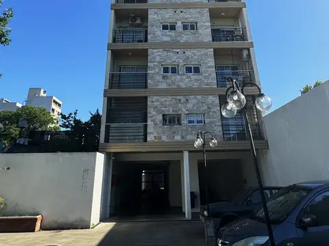 Departamento 2 Amb. con Balcón