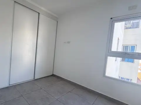 Departamento 2 Amb. con Balcón