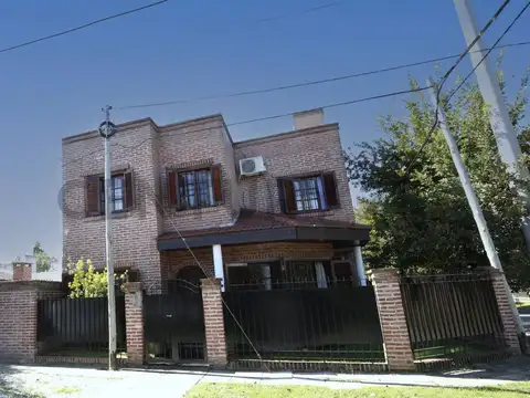 calle 25 esquina 490 , Piso 0