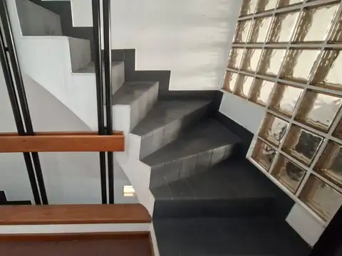 Depto Tipo Casa 2 ambientes con 1 baño