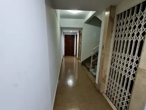 Avenida Carabobo 100, Piso 5