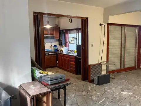 Depto Tipo Casa en Venta de 4 ambientes
