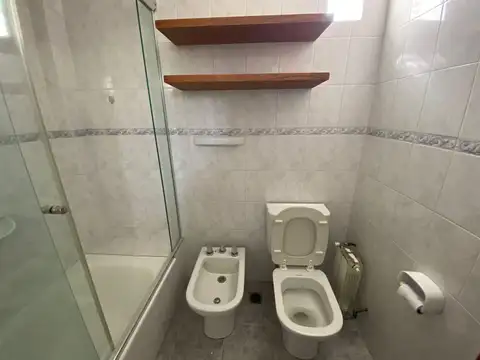 Departamento en Alquiler con 2 cocheras