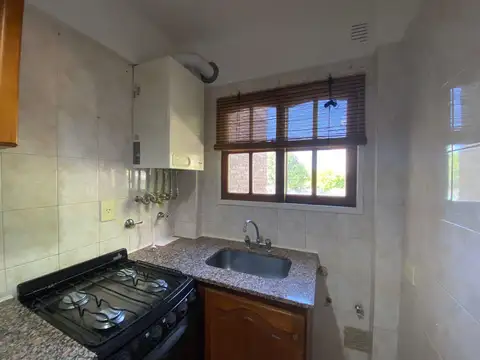Departamento en Alquiler en Olivos, $ 800.000
