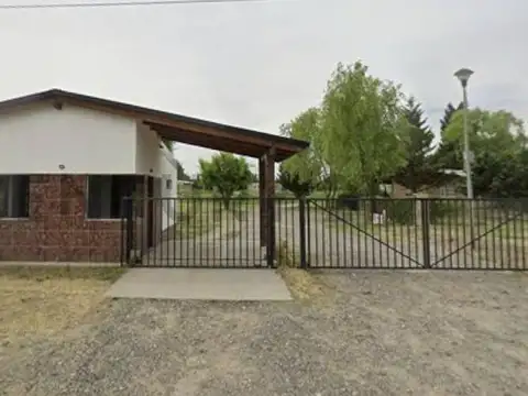 Venta de casa 3 dormitorios B°  Cruz del Sur , General Roca