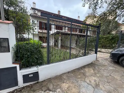 Alquilo hermosa casa en Tres Cerritos , Salta !!!